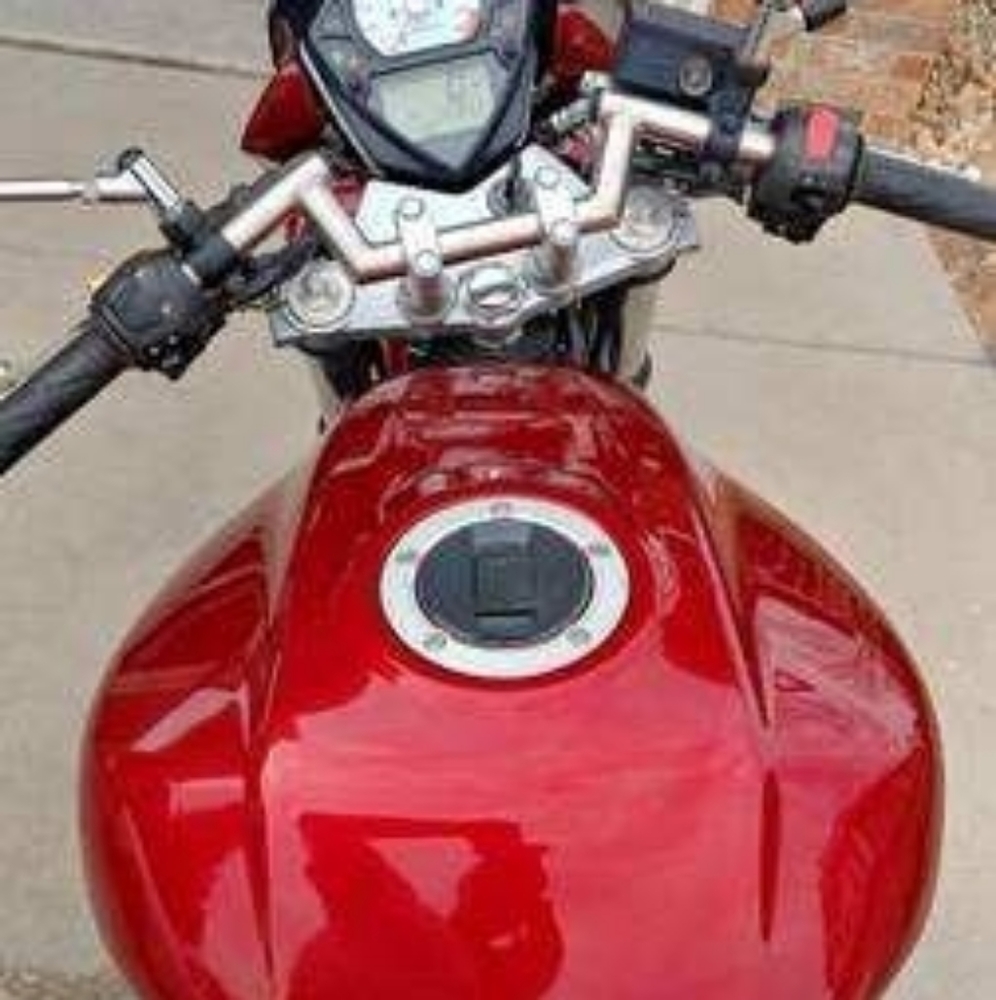 Suzuki sv650 - Picture 4 of 7